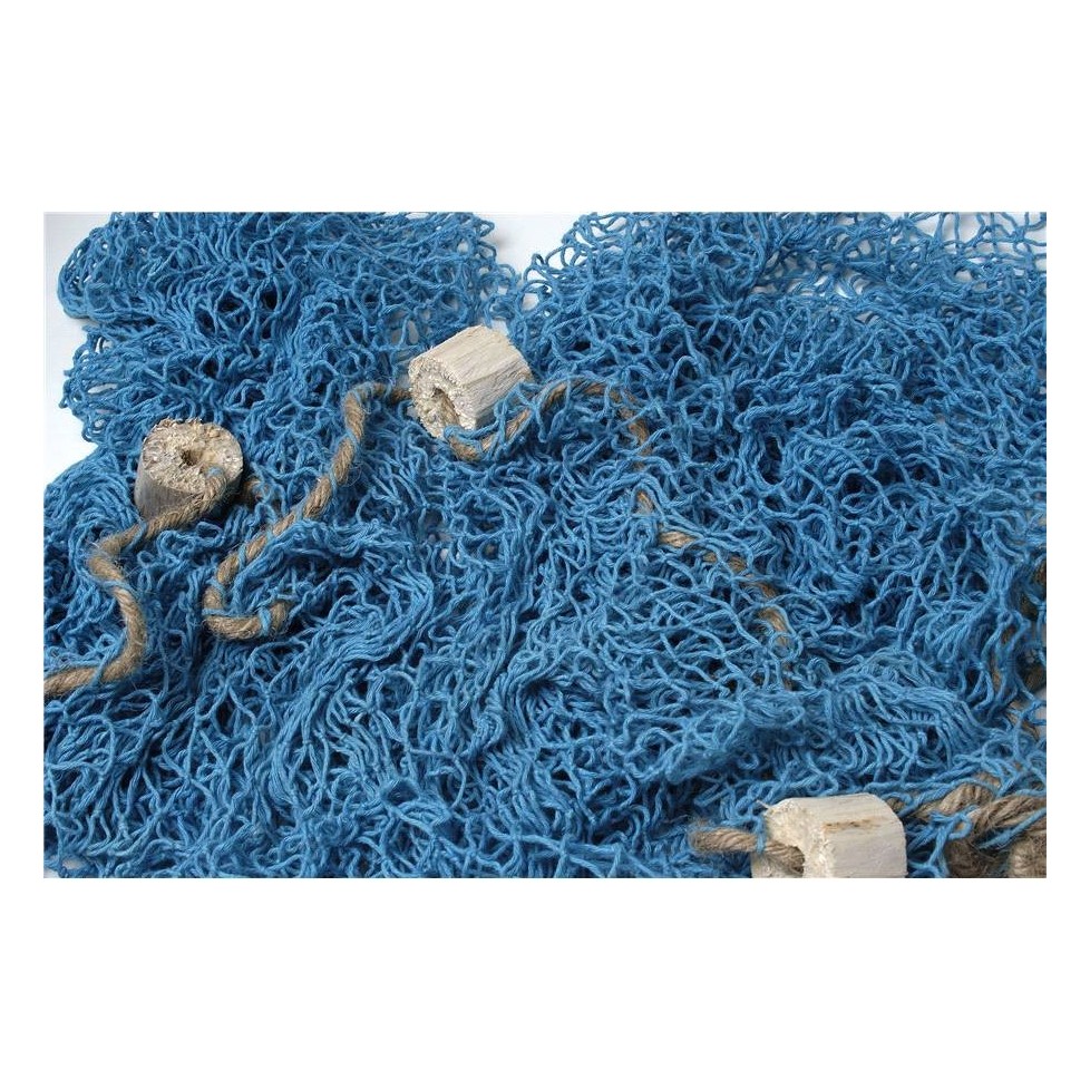 Vieux Filet De Pêche Bleu Plié Image stock - Image du bleu, marin: 120975833